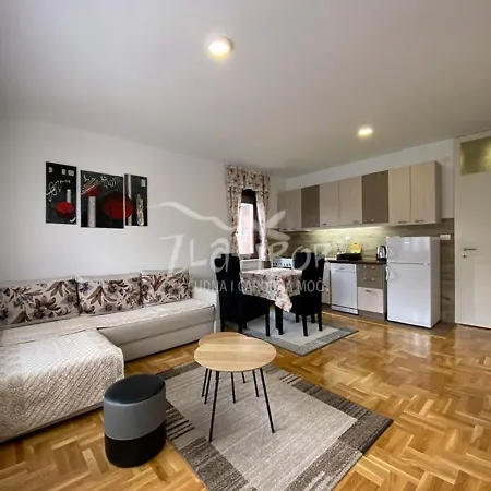 Papilon Appartement *